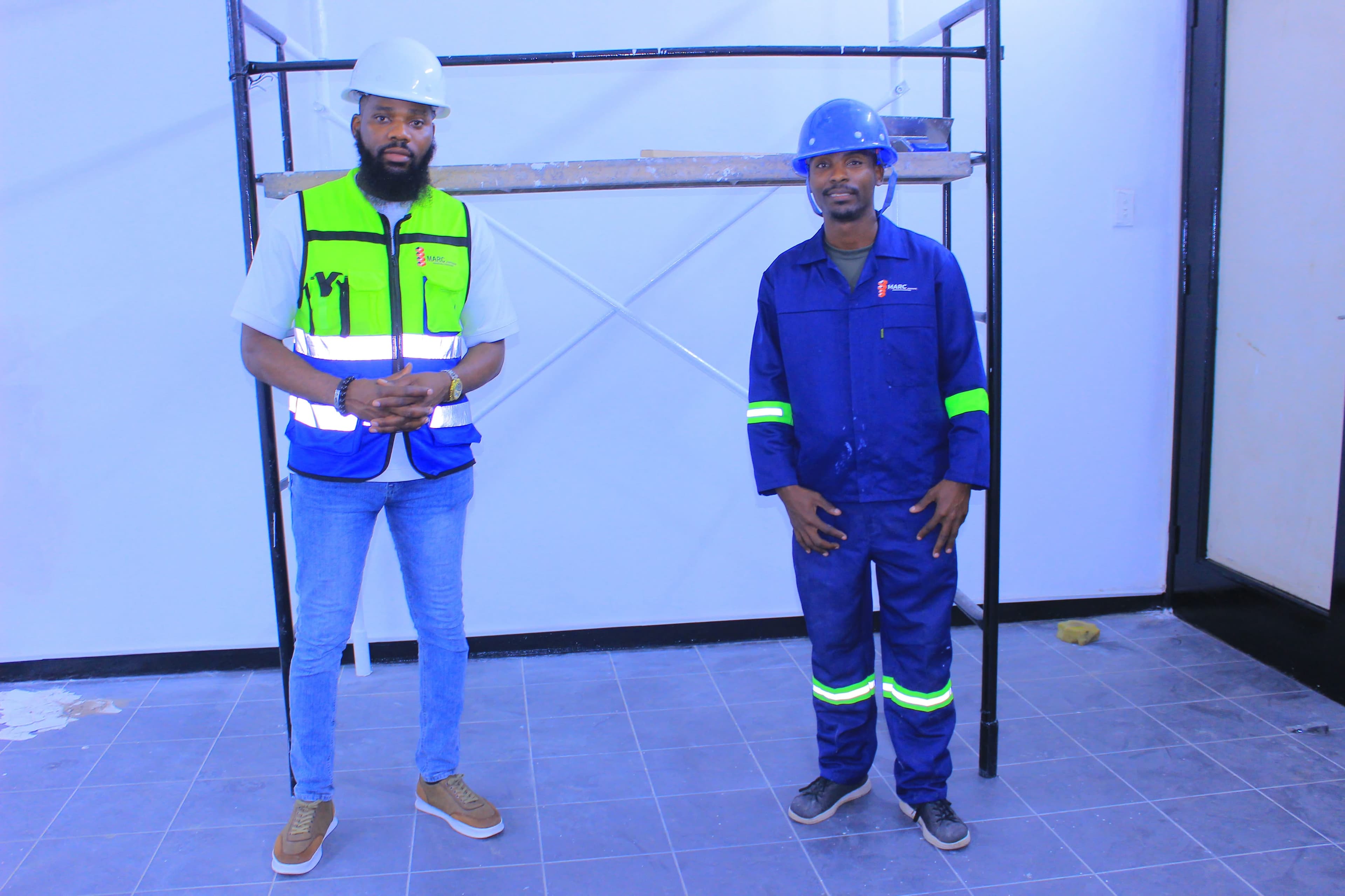Construção de Fossa Séptica no Armazém da Embaixada dos EUA foto 2